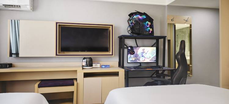 本色电竞酒店(益阳城市学院店)图片