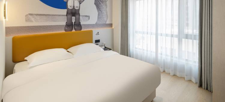 金街民宿(赤峰红山万达广场店)图片