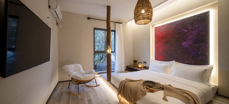 古城旁民宿(开封万岁山大宋武侠城)图片