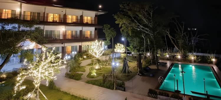 Intimate Riverside Resort Vang Vieng图片