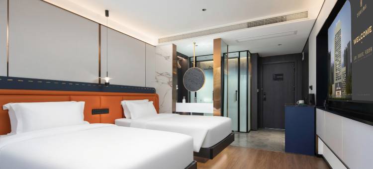 艺龙安云酒店(毕节七星关区人民公园店)图片