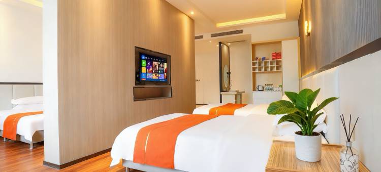 云栖酒店(民丰特色商业街店)图片