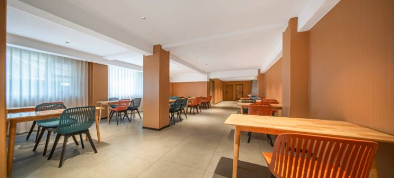 诗雅花园酒店(曹魏古城胖东来时代广场店)图片