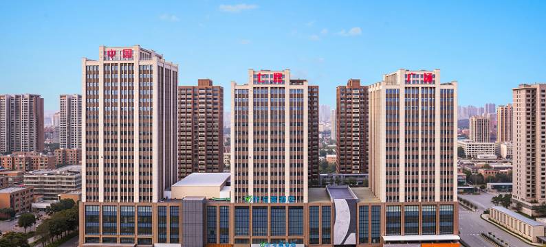 叶与晨电竞电影酒店(天一城七煕易购店)图片