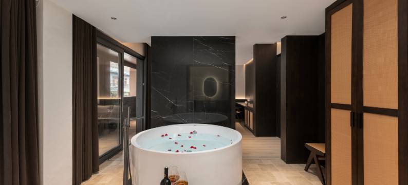 松桃松庐民宿(苗人古城店)图片