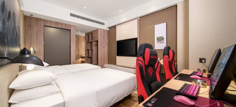 ET Ant·锦电竞酒店(柳州高铁站五星步行街店)图片