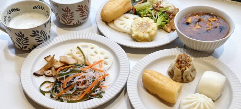 七寻·轻奢设计师观影酒店(洛阳应天门南广场洛邑古城店)图片