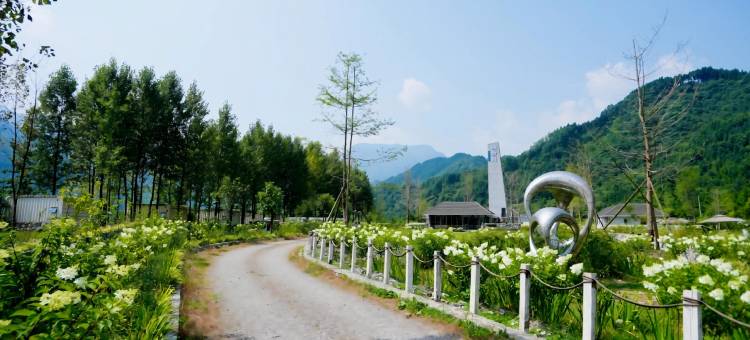 雪野川·羌汉聚落文旅度假酒店图片