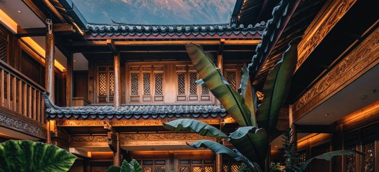 花筑·三宅壹笙·中古设计师观雪民宿(丽江古城四方街店)图片