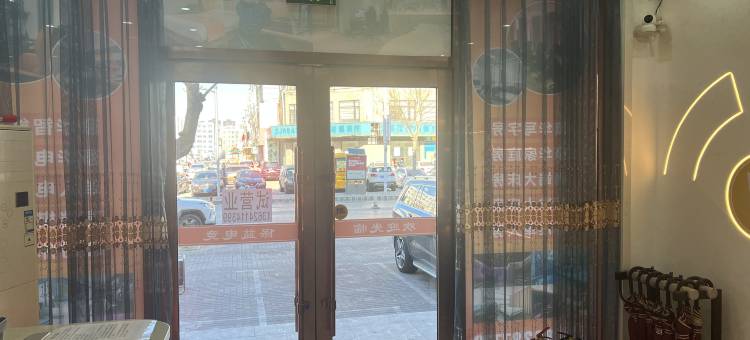 保益电竞酒店(普兰店商业街店)图片