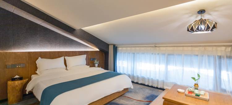 栖游季酒店(乌鲁木齐万科3088商业街区店)图片