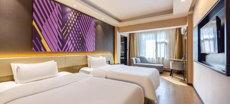 IU酒店(兰州东方红广场地铁站店)图片