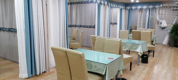 库尔勒融汇·逸酒店(香梨大道美食街店)图片