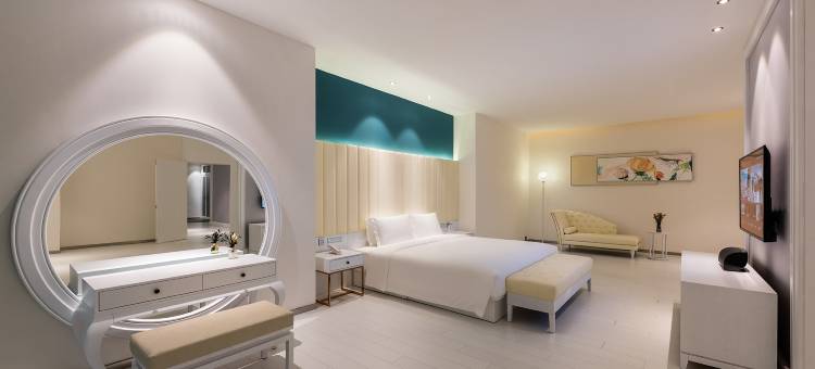 盘锦文旅国际城桔子水晶酒店图片