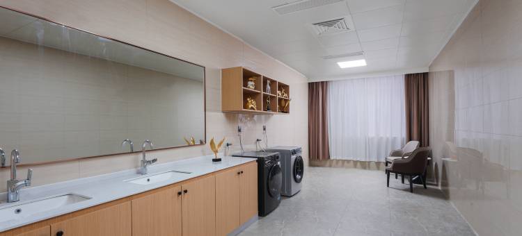 维也纳酒店(青岛胶东国际机场站前大道店)图片