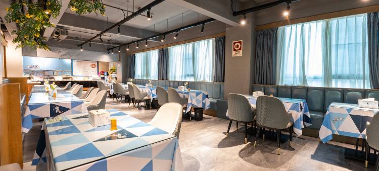 麗枫酒店(高铁南站长沙大道地铁站店)图片