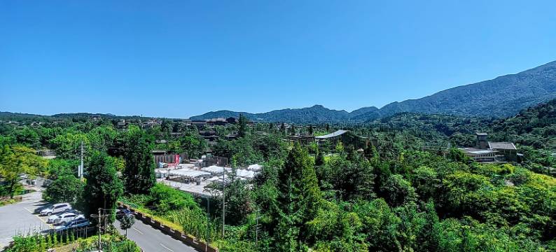 洪雅丽翰嘉齐酒店图片