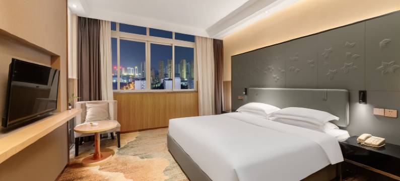 万雅酒店(重庆江津爱琴海购物公园店)图片