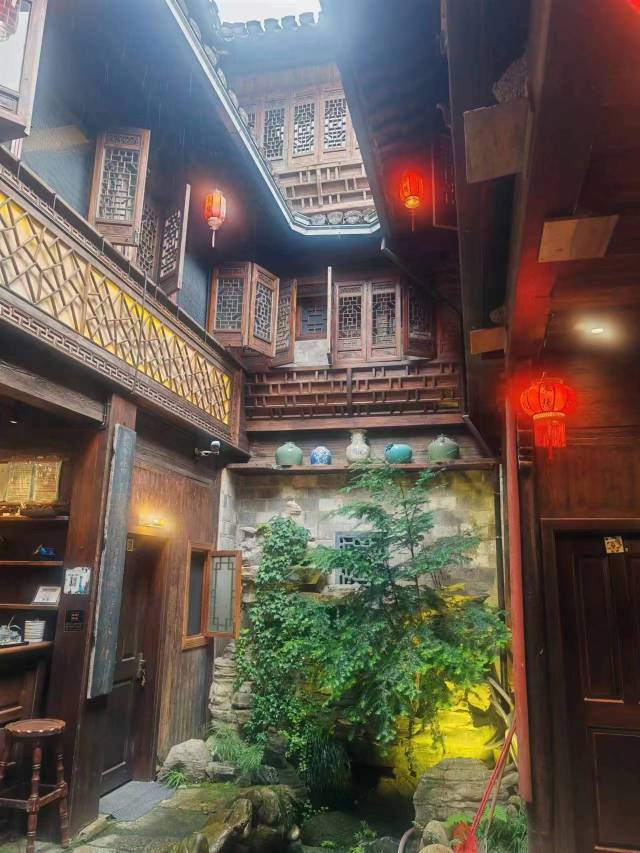 宏村拾间房客栈图片