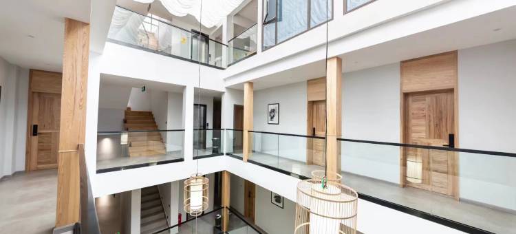 青城后山泰庄·依山伴水·温泉私汤民宿(泰安古镇店)图片