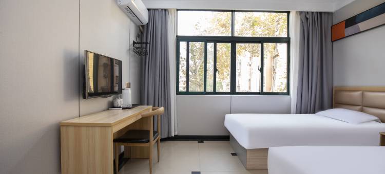 布丁酒店(南京夫子庙武定门地铁站店)图片