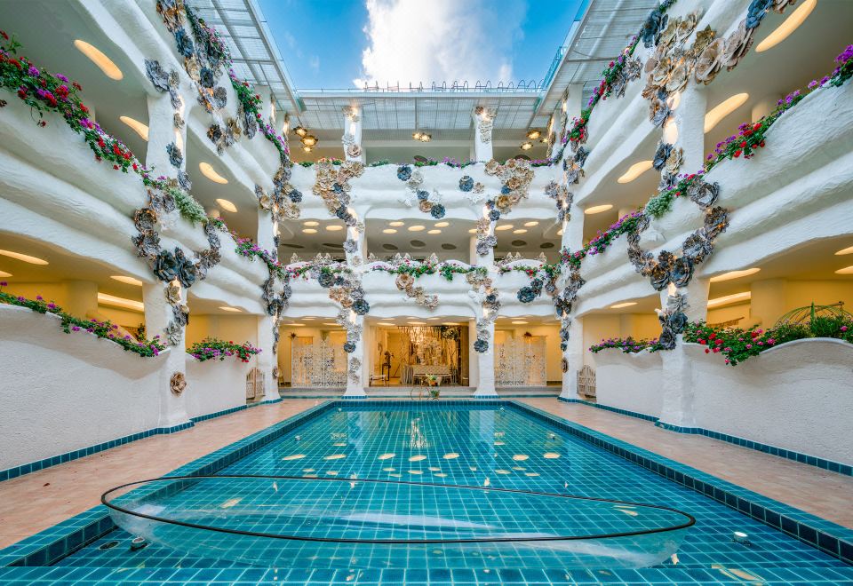 风雪故城·大理古城漫花店外景图