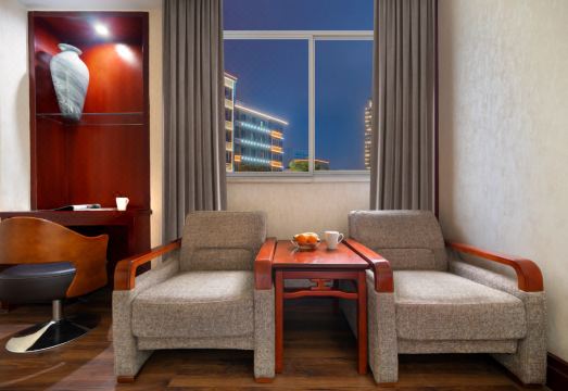 Dongyun Yuanlin HotelHotel Overview