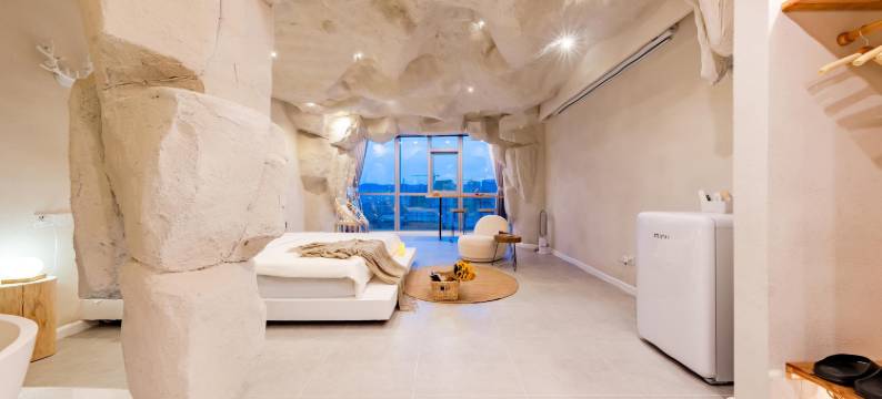 花容设计师酒店(昆明南站七彩云南第壹城店)图片