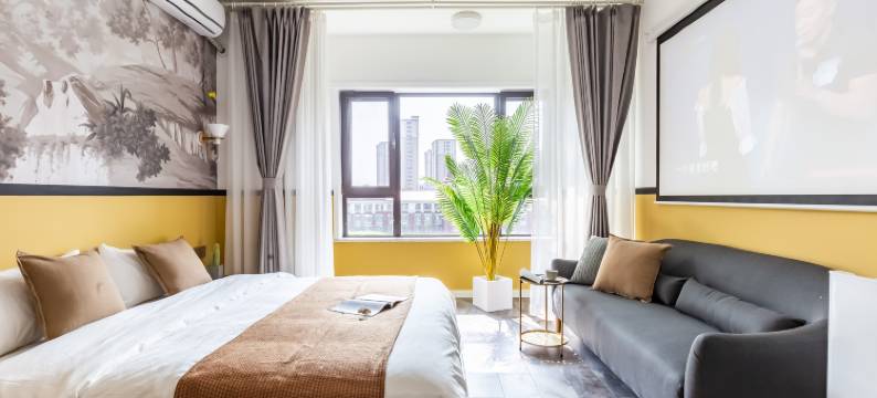 Here·民宿(青岛九水西路店)图片