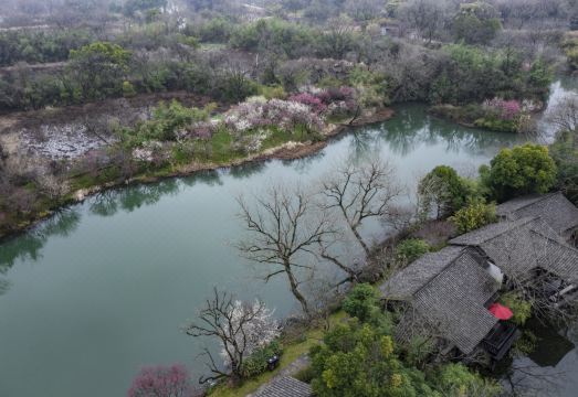 Savoir Resort Hangzhou XixiHotel Overview