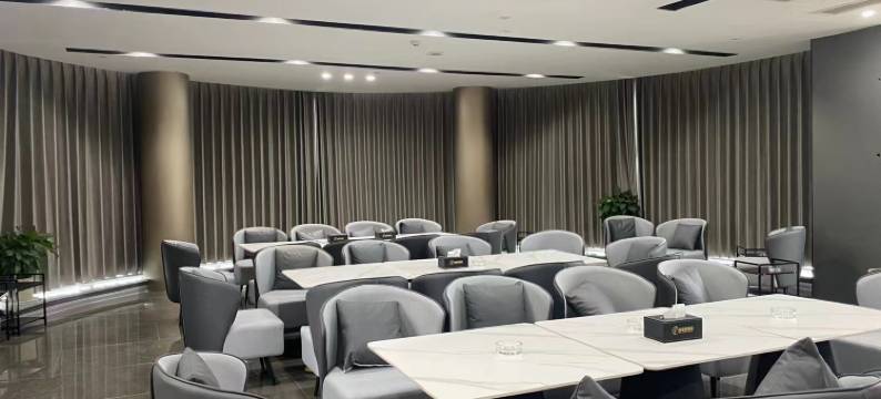 全戏•嘉斯顿酒店(雅安天全店)图片