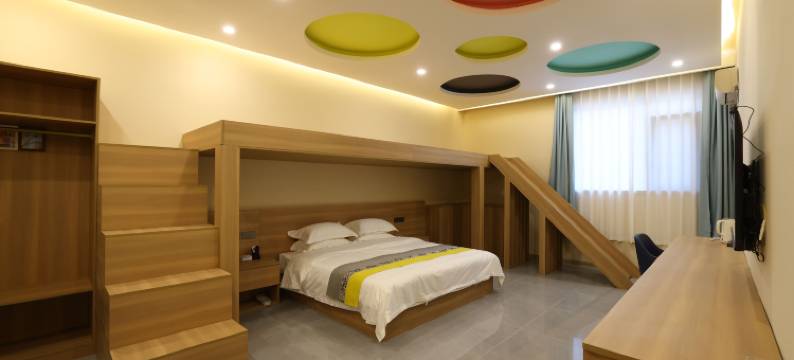 观海听澜民宿(烟台观海路店)图片