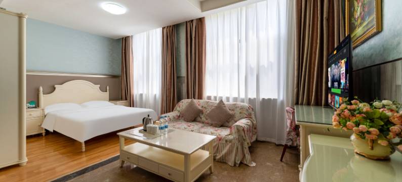 和裕悦酒店(西安金光门地铁站延平门地铁站店)图片