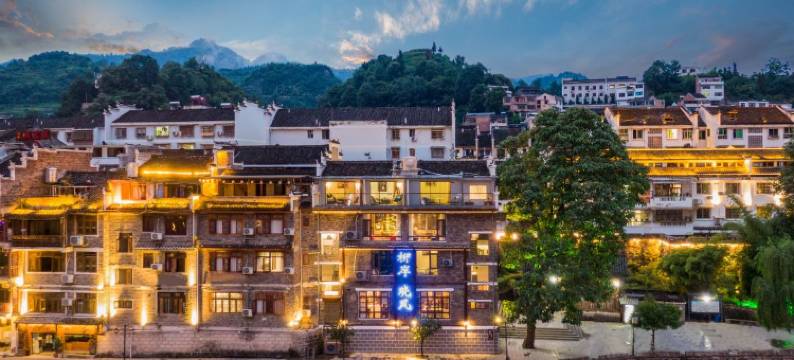 柳岸晓风Riverside Homestay民宿(镇远古城店)图片