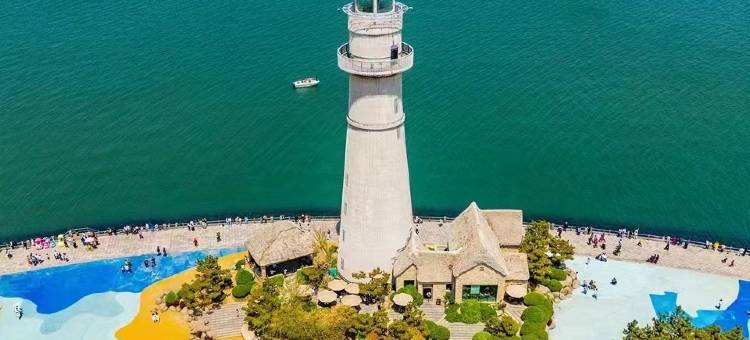 威海怡然度假酒店(威海公园刘公岛旅游码头店)图片