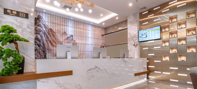 明月湖酒店(隆安店)图片