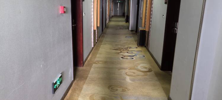 鄂尔多斯蓝洋林顿商务酒店图片