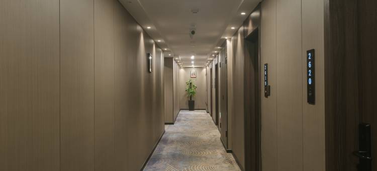 一览高空酒店(泸州金融中心万象汇店)图片