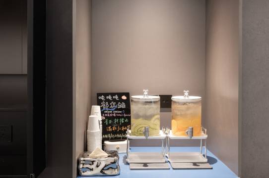 扬州东关街何园轻居酒店图片