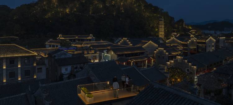 铜镂辰忆居民宿(临海紫阳街店)图片