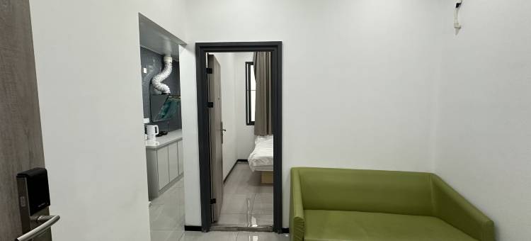 厦门云海美居(高崎机场安兜地铁站店)图片