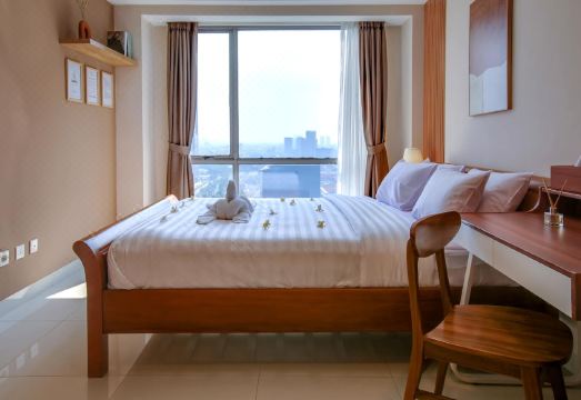 Maple Park Apartment near JI Expo Hotel Overview