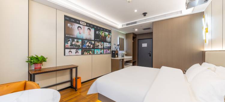 云景智选酒店(西关地铁站D出口张掖路商业街店)图片