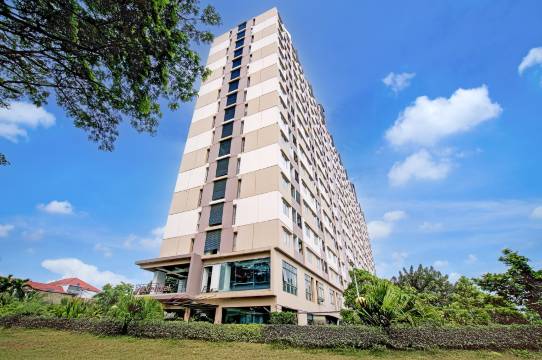 Collection O By Boboin Baros Near Stasiun Cimahi