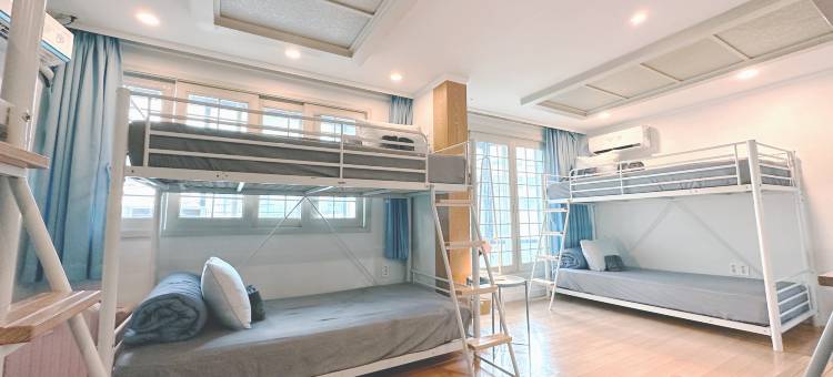 OYO屋顶旅馆(OYO Rooftop Hostel)图片