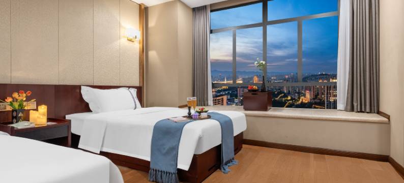 天美酒店(龙湖时代天街重医附一院店)图片