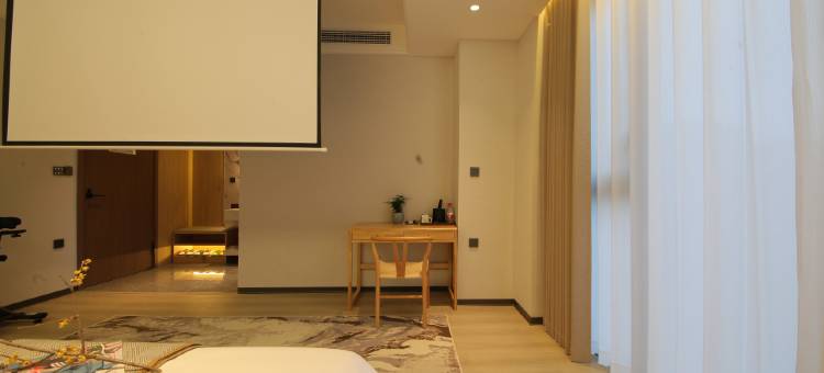 盐亭潺亭酒店图片