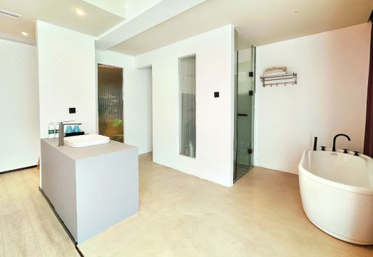 Wuxi Taihu Yaogeli HomestayHotel Overview