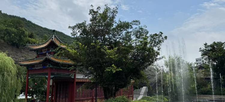 同福客栈(淄博红叶柿岩店)图片