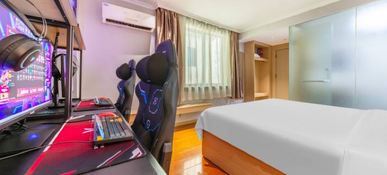 竞悦电竞酒店(九江浔阳区三中店)图片